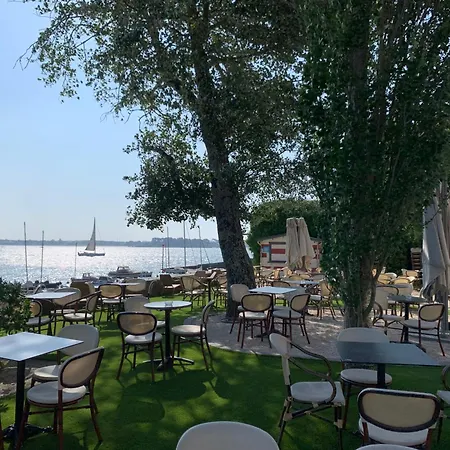 Le Ch'ti Breizh Bed & Breakfast *
